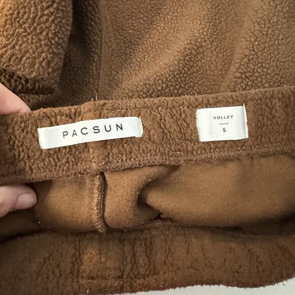 Pacsun Volley Sherpa Fleece Shorts Men’s Small Brown Pockets Loose 6" Inseam - Picture 4 of 9